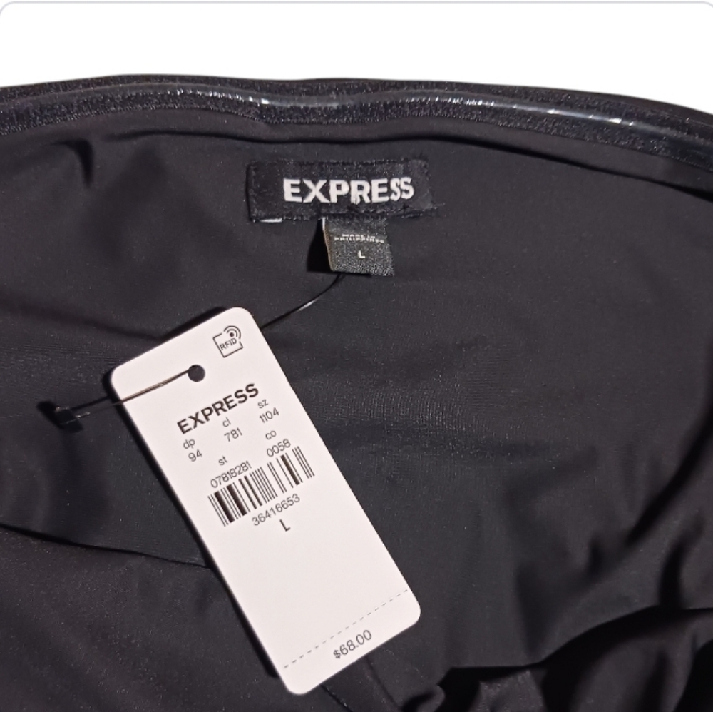 Express Body Contour Dress Built-In Shapewear - Picture 6 of 7